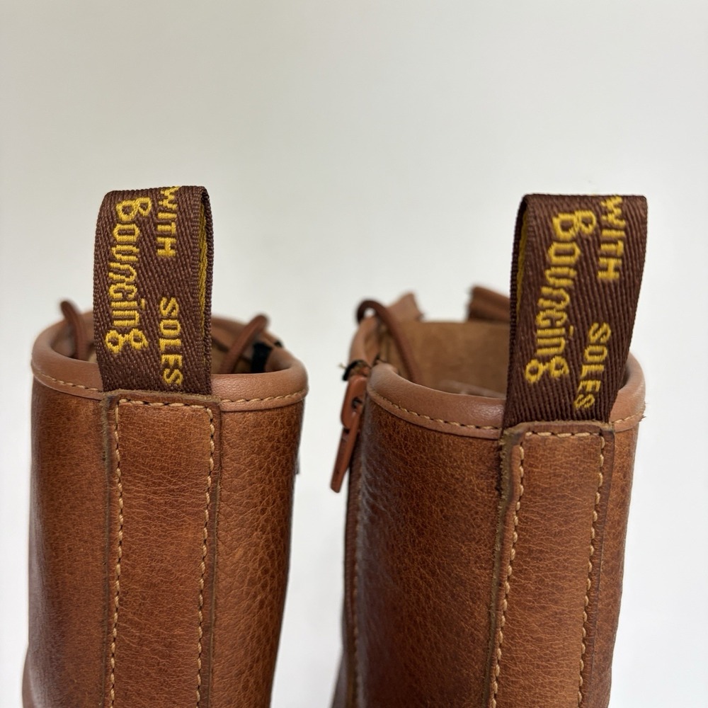 VTG Doc Martens Miranda Combat Boots Womens 8/8.5 Brown Chunky lug sole Lace-Up - Picture 13 of 16
